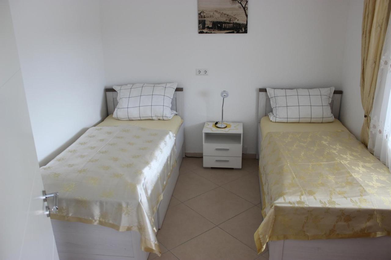 Bodensee Pension Uberlingen Bagian luar foto